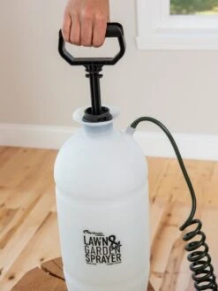 Sprayer Tank With Coil Hose Wand -Garden Outfitters Store 3 4 crop 8612969 0161