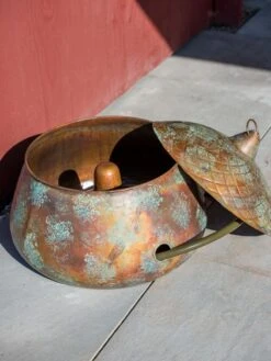 Acorn Hose Pot 8 Acorn Hose Pot -Garden Outfitters Store 3 4 crop 8613361 0051