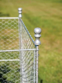 Tall Chicken Wire Critter Fence With Gate 19 Tall Chicken Wire Critter Fence With Gate -Garden Outfitters Store 8613260 0082
